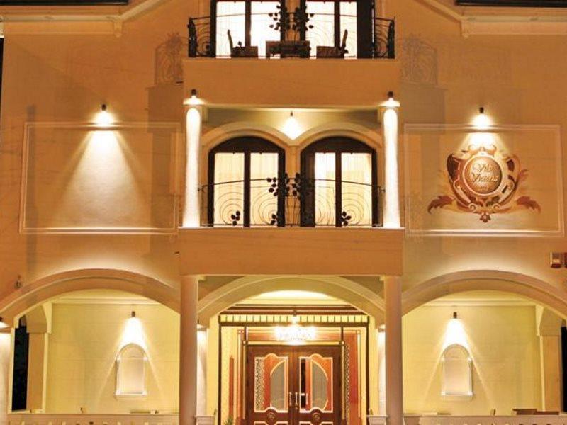 Hotel Villa Viktorija バニャ・ルカ エクステリア 写真